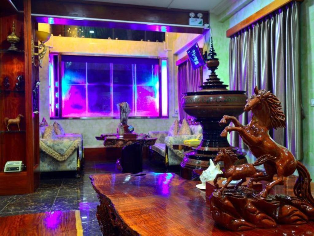 Hotel Ye Myanmar Mandalay Exteriör bild