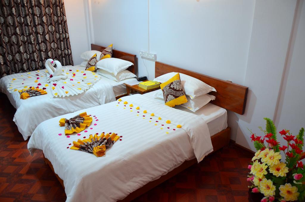 Hotel Ye Myanmar Mandalay Exteriör bild